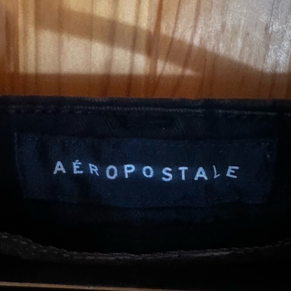 Aéropostale Black Garment